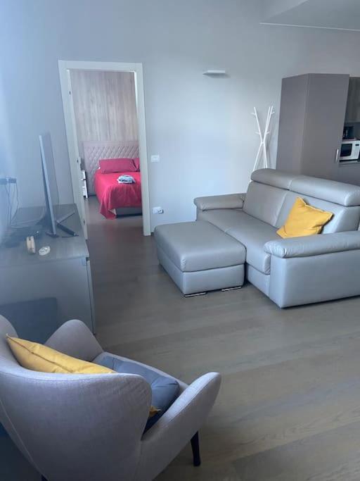 Bilocale - Smart Working Apartment Milan Luaran gambar